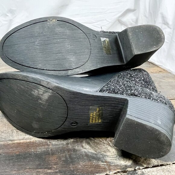 JG Black Leather / Glitter Round Toe Side Zip Block Heel Ankle Boots Size 12 - Picture 7 of 8